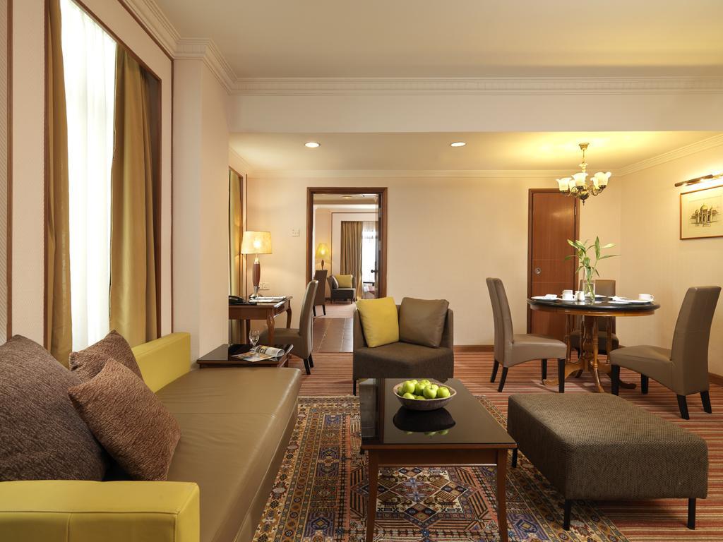 Holiday Villa City Center Alor Setar Habitación foto